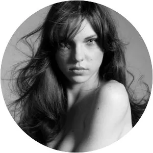 Kimberly Leemans - Actress