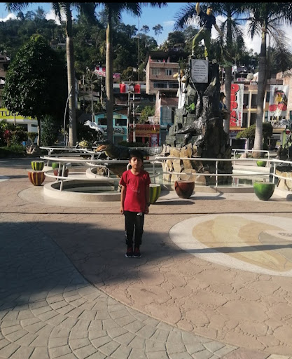 Kimbiri Park - Park in the Ayna District, Peru