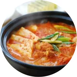 Kimchi-jjigae