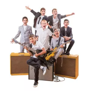 Kinderlach - Musical group