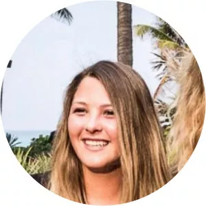 Kira Bonder - Steve Bing's daughter