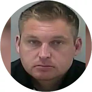 Kirk Barton - Football player