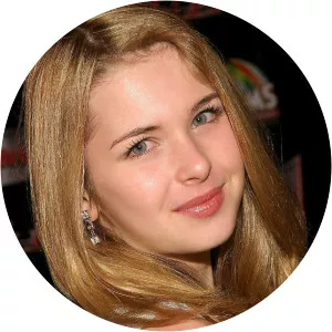 Kirsten Prout - Canadian actress