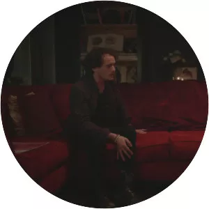 Kiss Kiss Fingerbang