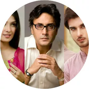 Kitni Girhain Baaki Hain