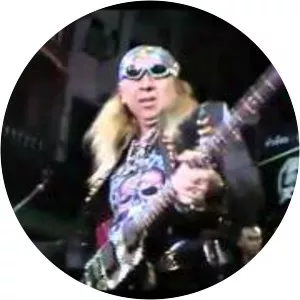 Kitti Kanjanasatit Musician