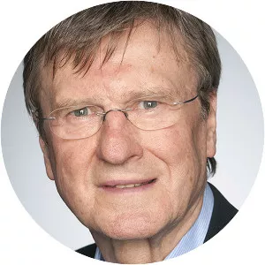 Klaus Cachay - Author