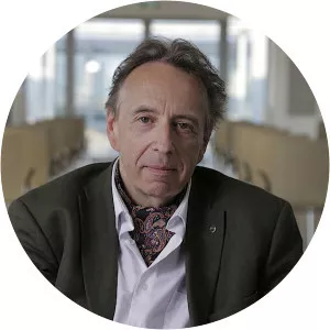 Klaus Davidowicz - Author