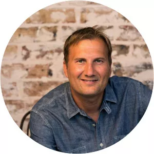 Klaus Kuehn - Musical artist