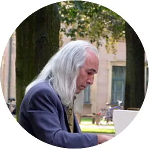 Klaus Treuheit - German pianist