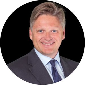 Knut Haanaes - Author