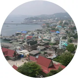 Ko Sichang District