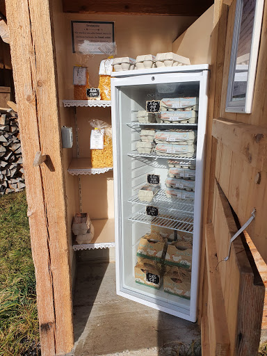 Koasarahof Kaisereier - Market in Kossen, Austria