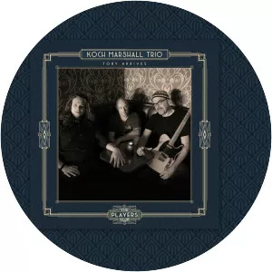 Koch Marshall Trio