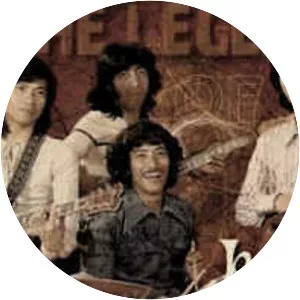 Koes Plus - Musical group