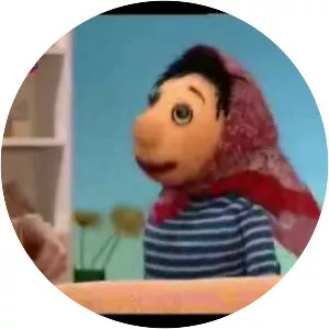 Kolah Ghermezi - Fictional character