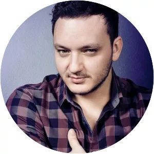 Kole Oroshi - Musical artist