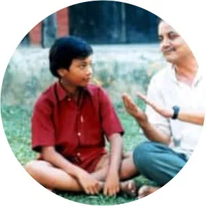 Konikar Ramdhenu - 2003 ‧ Drama ‧ 1h 56m