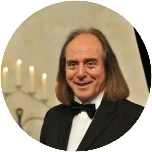 Konrad Elser - German pianist