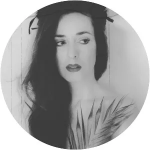 Kriistal Ann - Musical artist