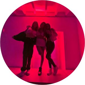 Kristen Belmont Bazalar photograph