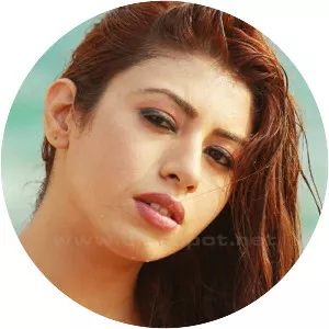 Kriti Kapoor photograph