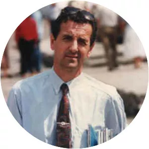 Krzysztof Logan Tomaszewski - Writer