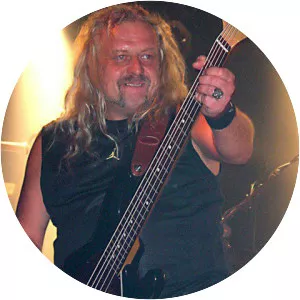 Krzysztof Oset - Musician