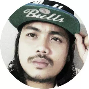 KT Long Flowing - Musical artist