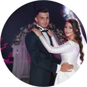 Kubra Cakir photograph