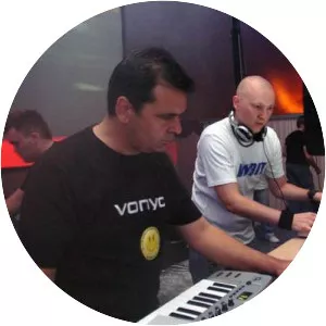 Kuffdam and Plant - Musical group