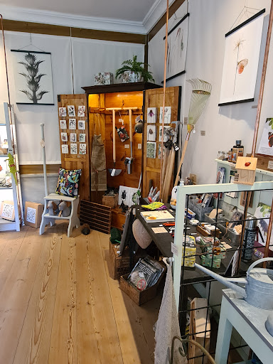 Kungl Vitterhetsakademien - Antique store in Sweden