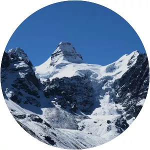 Kunturiri - Mountain in Bolivia