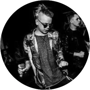 Kuqe 2115 - Musical artist