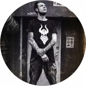 Kurt Leon - Musician