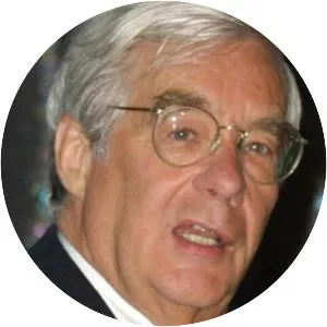 Kurt Luedtke - American screenwriter