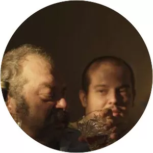 Kutsal Bir Gün - 2013 ‧ Drama ‧ 2h 1m