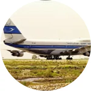 Kuwait Airways Flight 422