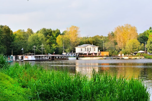 Kuz'minskii park - Bus station in Moscow, Russia