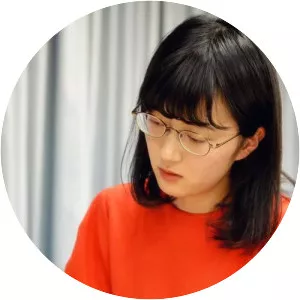 Kuzushiro - Japanese manga artist