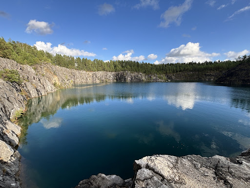 Kvinnersta chalk quarry
