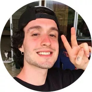 kweller - Musical artist