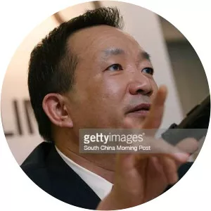 Kwok Kuen Lau - Chief Executive Officer of Giordano International