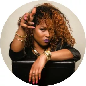 kybba la toya linger - Musical artist