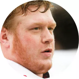 Kyle Costigan - American football offensive lineman