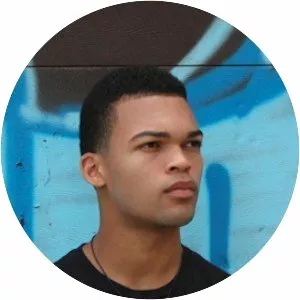 Kyle Exum - YouTuber