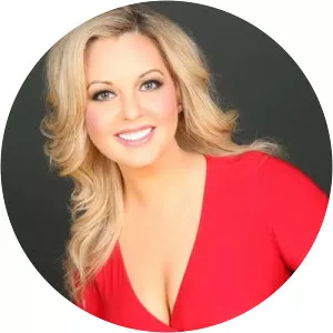 Kylie Jane Kremer photograph