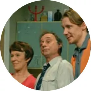 Kyllä isä osaa - TV program