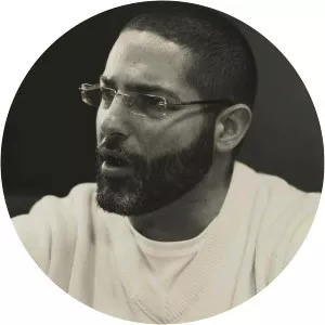 L'indis - Musical artist