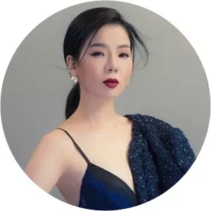 Lệ Quyên - Vietnamese singer